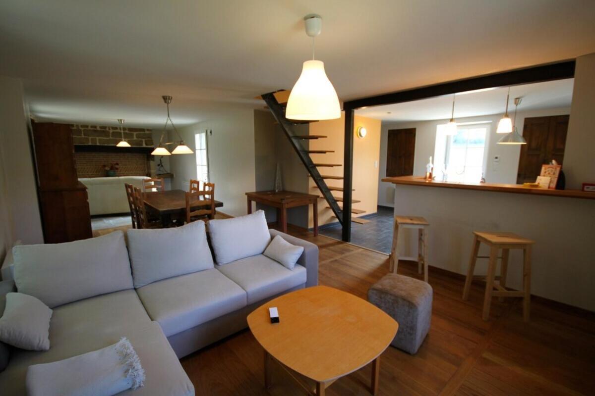 Maison De Vacances A Lissac-Sur-Couze Exterior foto